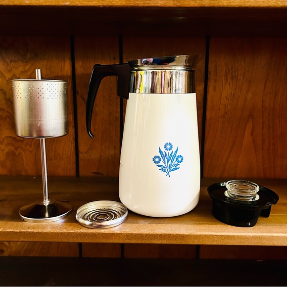Corningware Other - Corning Ware 9 Cup Blue Cornflower Enamel Stove Coffee Pot Percolator COMPLETE